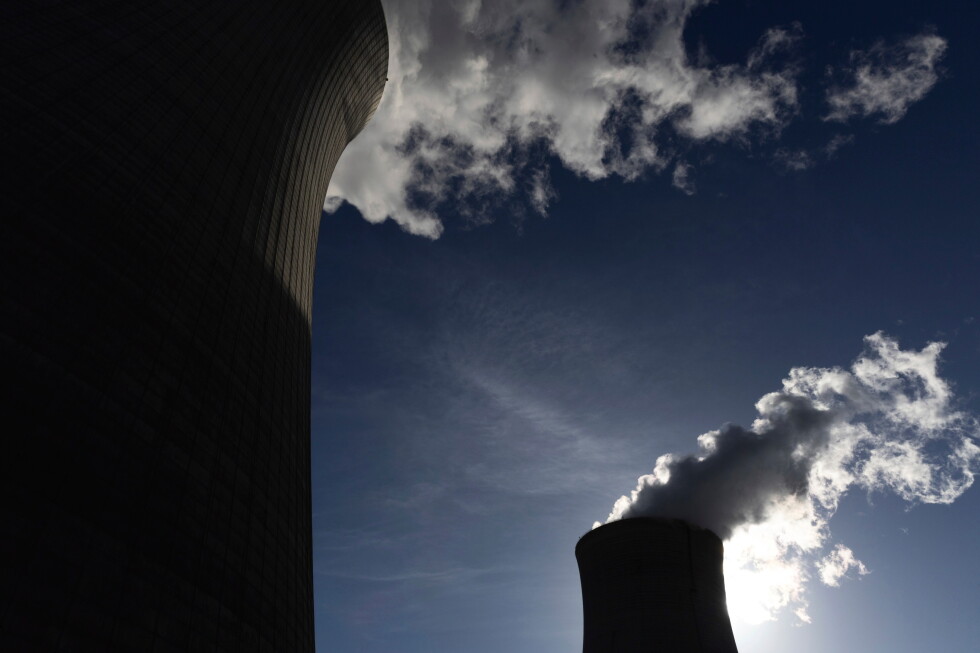 Trump administration announces billions in loans for new nuclear reactors