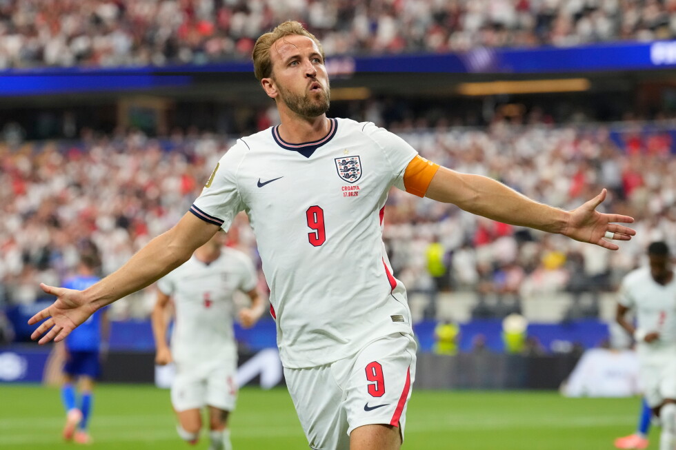 Harry Kane equals England's World Cup goals record, beats Croatia 4-2