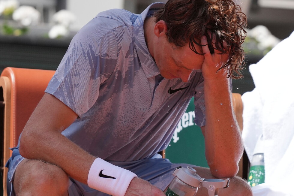 Jannik Sinner and Aryna Sabalenka meltdowns made it a French Open full of surprises