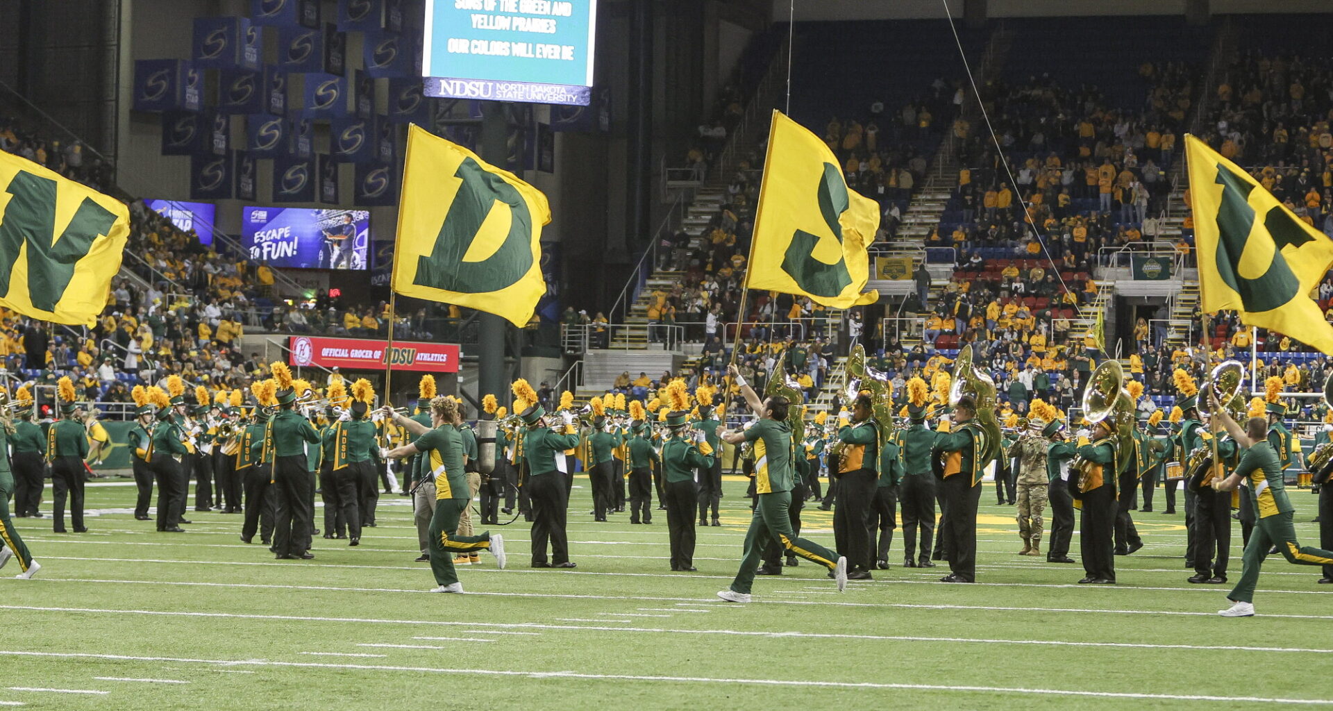 Bison football gets NCAA victory, will be bowl eligible - InForum