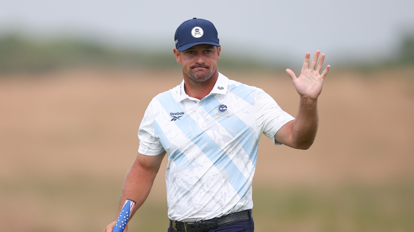 Bryson DeChambeau hits 427-yard drive at U.S. Open