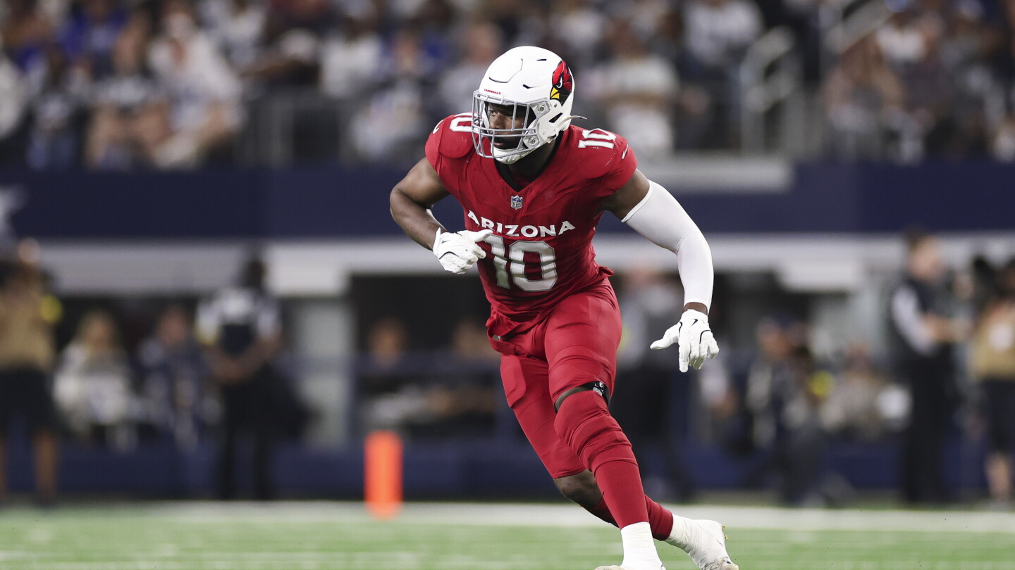 Report: Cardinals will not trade Josh Sweat
