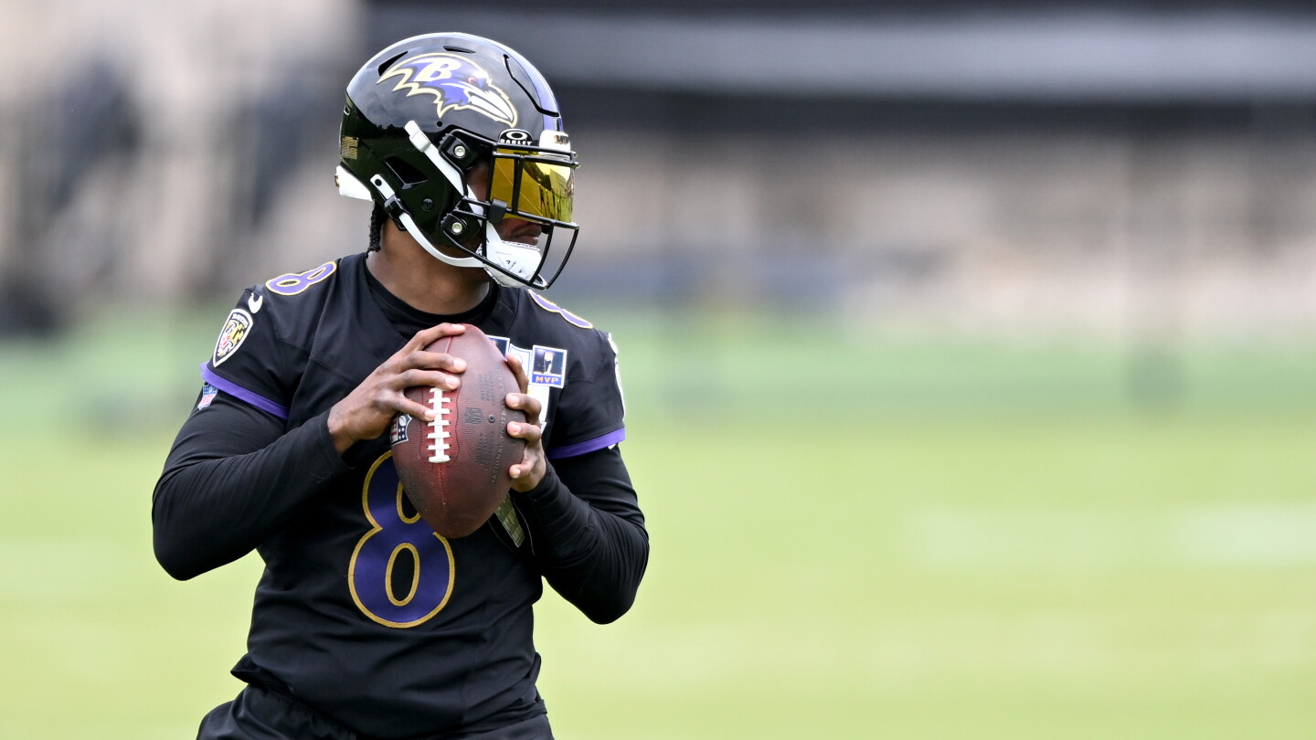 Jesse Minter: Lamar Jackson put in the time, had an incredible offseason