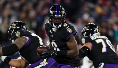 Lamar Jackson: I'm liking our choices at center