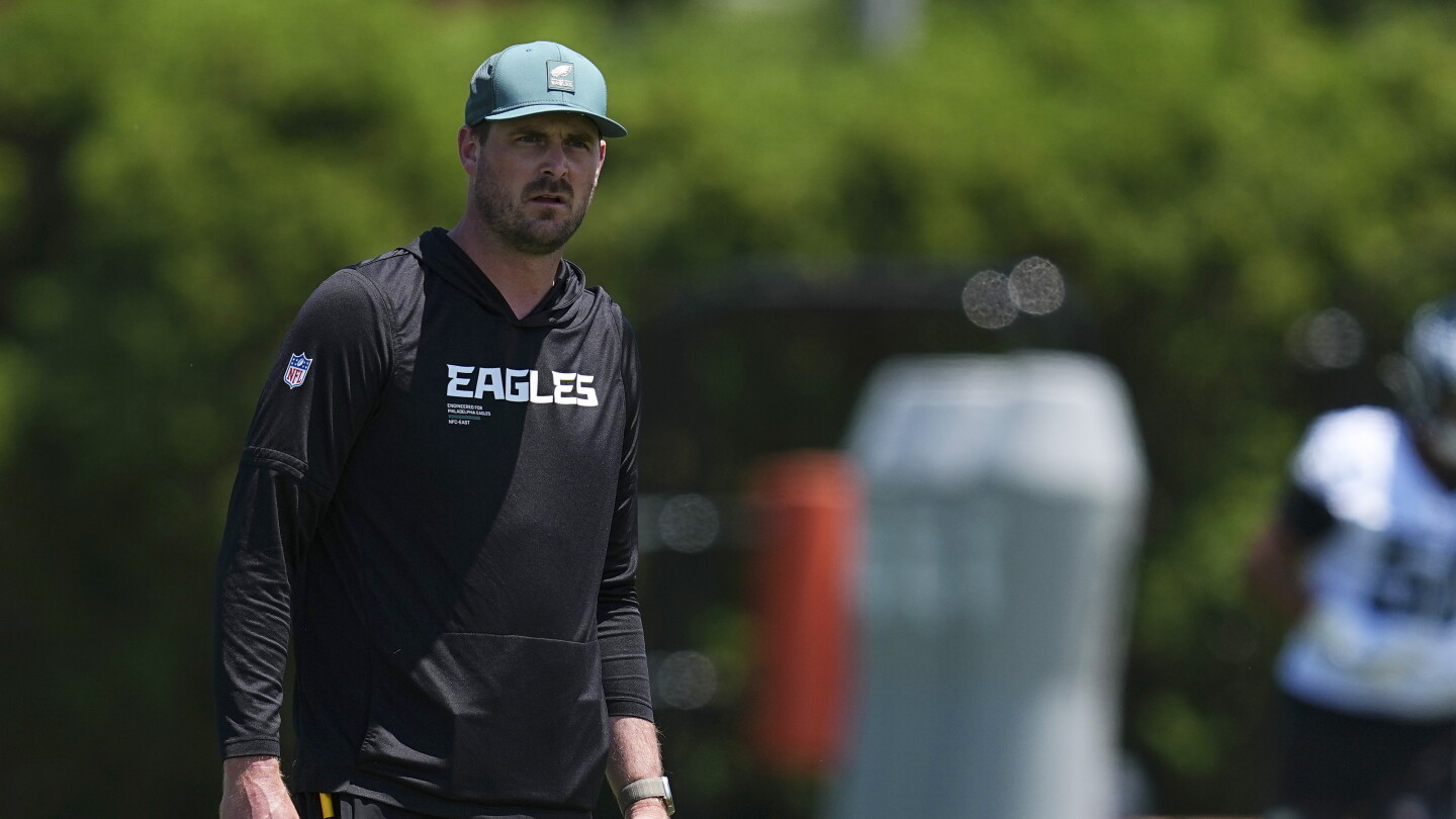 Jordan Mailata: New OC Sean Mannion is an evil genius