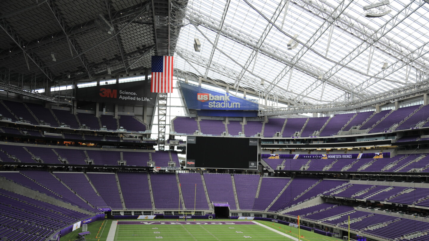 Hail damage forces replacement of large portion of U.S. Bank Stadium roof