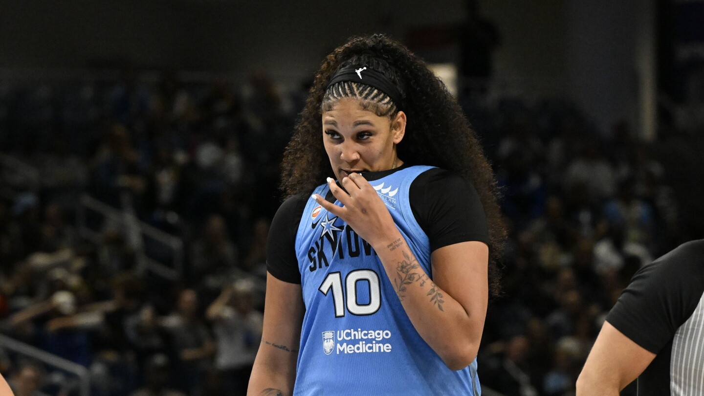 Kamilla Cardoso shoots 13 for 13 and scores 30 in WNBA-record shooting night as Sky beat Fire 124-94
