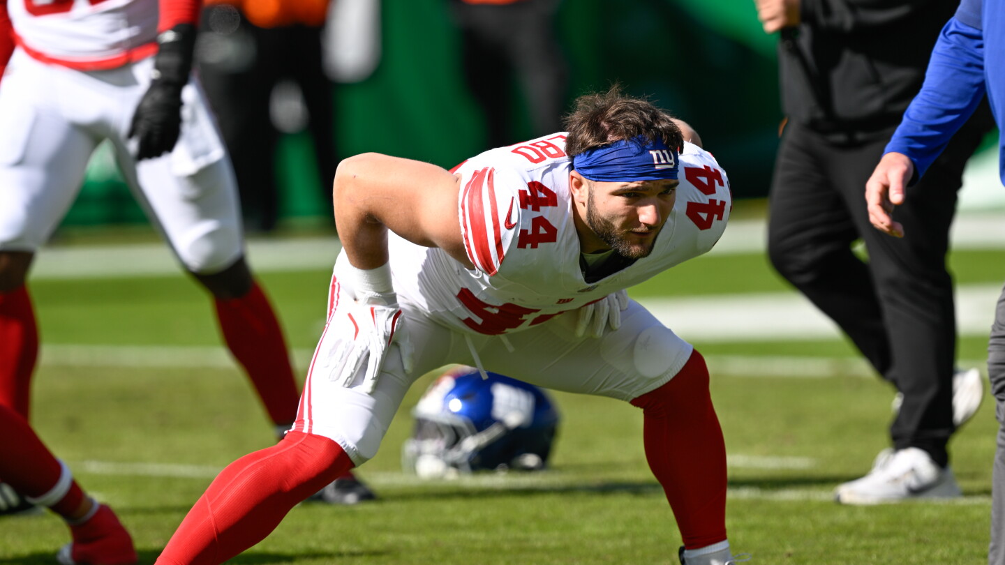 Cam Skattebo moving well in Giants minicamp drills