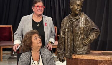 Sculpture of Ryan White unveiled at Indiana Memorial Union