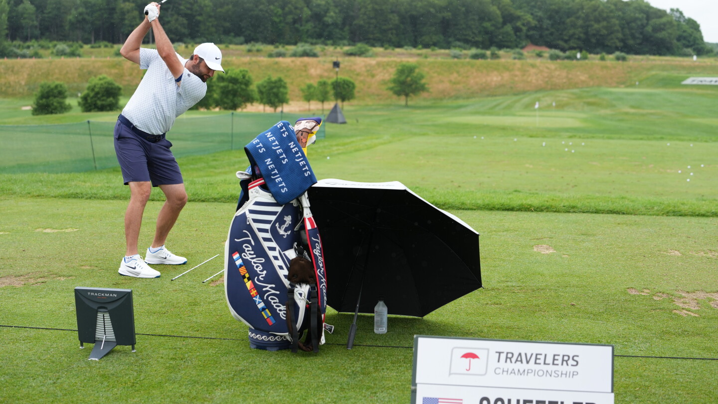 Scottie Scheffler, Wyndham Clark go from U.S. Open test to softened Travelers