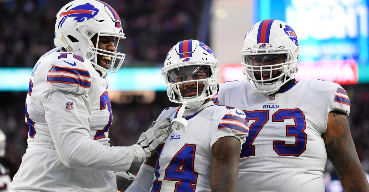 Dion Dawkins hints at Stefon Diggs reunion with Buffalo Bills on Instagram