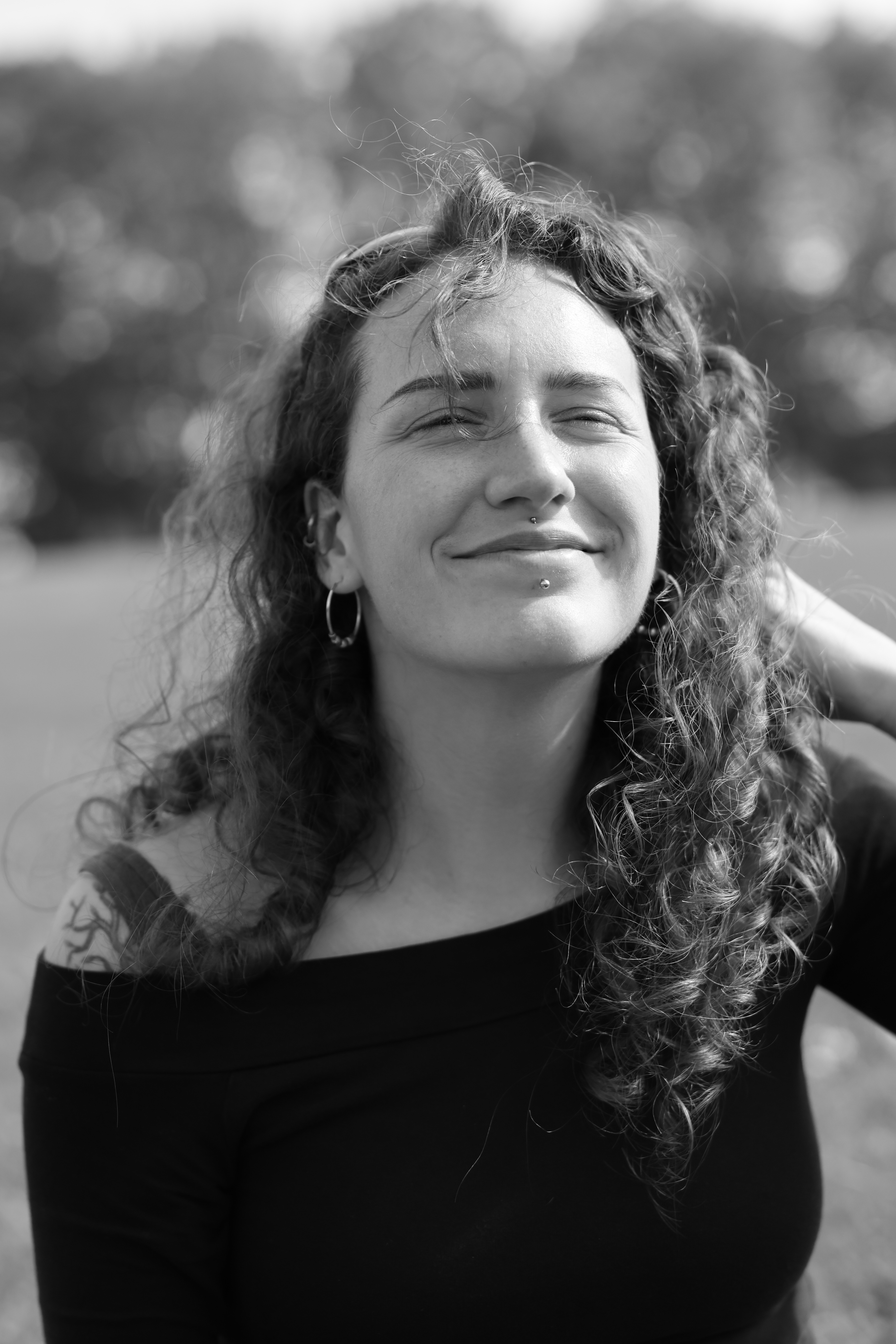 A portrait of a woman taken on a Canon EOS R6 Mark III