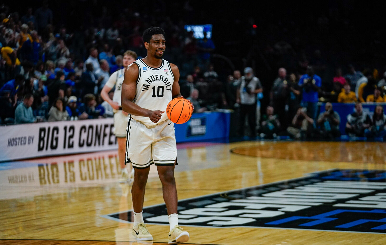 2026 NBA Draft: AK Okereke signs a two-way contract with the Lakers – The Vanderbilt Hustler