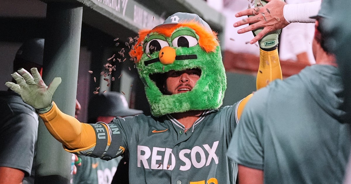 Boston Red Sox roll to 10-1 win over Texas Rangers