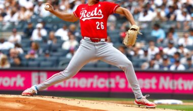 Burns wins 8th straight decision, Stephenson hits a 3-run homer, and Reds beat Yankees 4-1