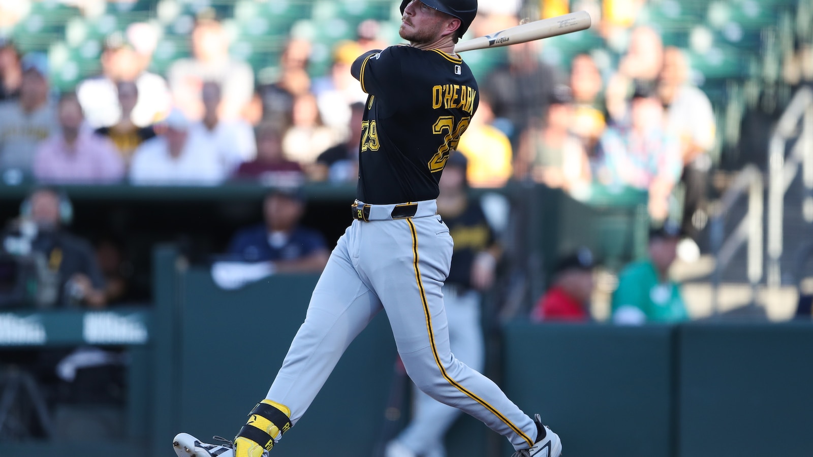 Ryan O'Hearn knocks in career-high 6 runs as Pirates roll to 12-4 victory over Athletics