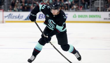 McMann signs 6-year contract with Kraken