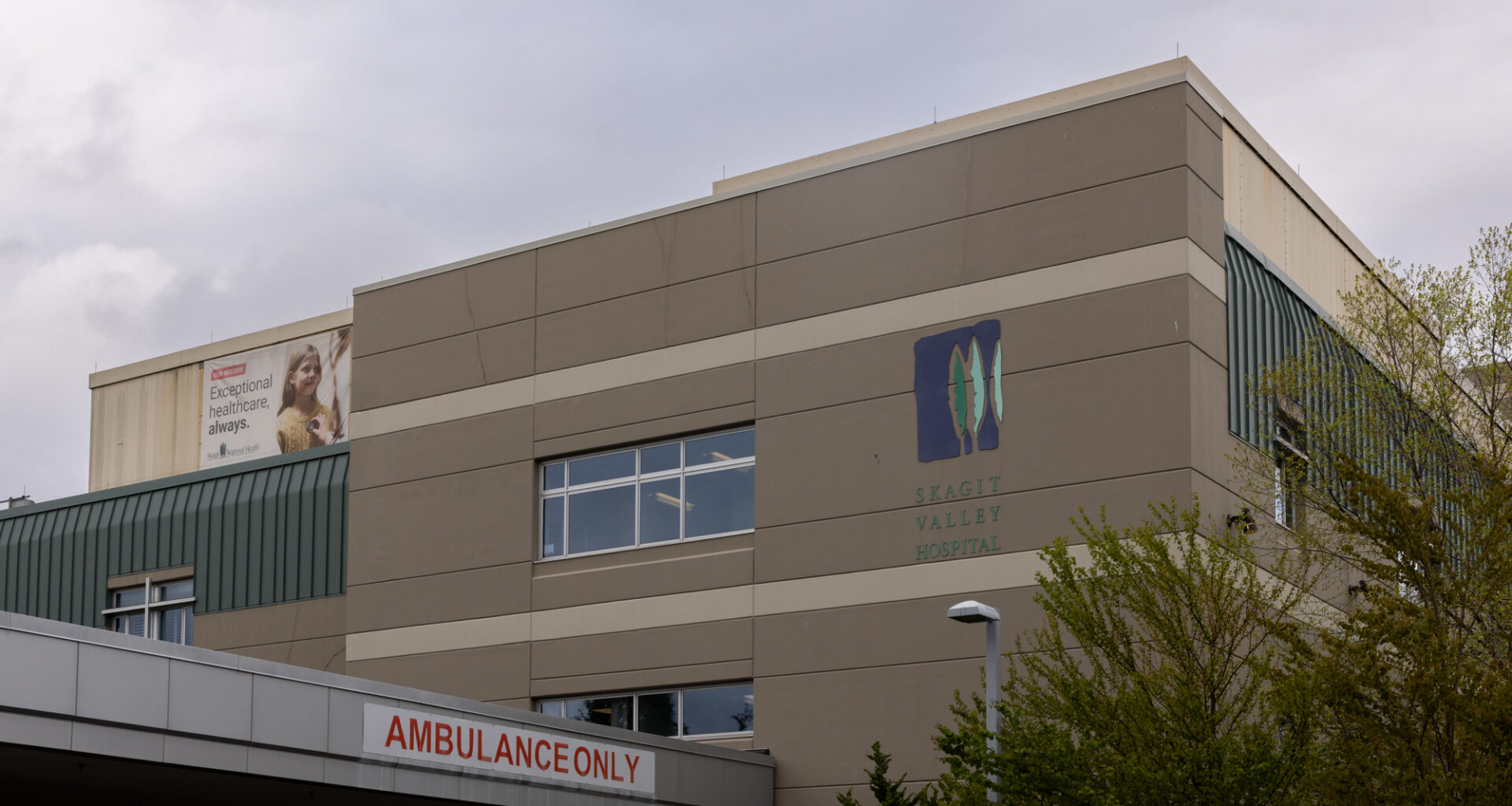 Skagit Regional Health switched staffing contractor. Physicians are leaving because of it
