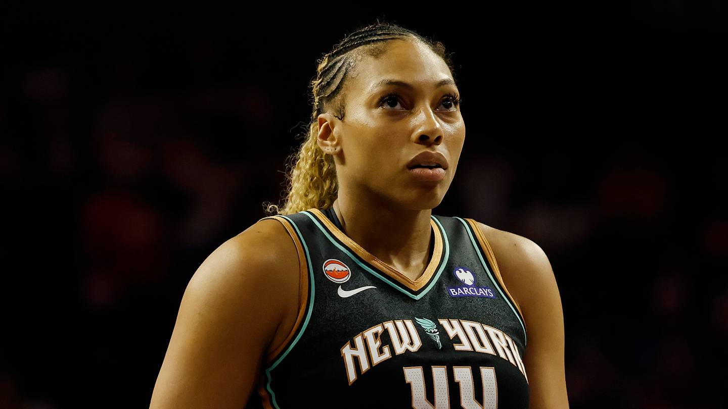 May 10, 2026; Washington, District of Columbia, USA; New York Liberty guard-forward Betnijah Laney-Hamilton (44) prepares to shoot a free throw against the Washington Mystics during overtime at CareFirst Arena. Mandatory Credit: Geoff Burke-Imagn Images