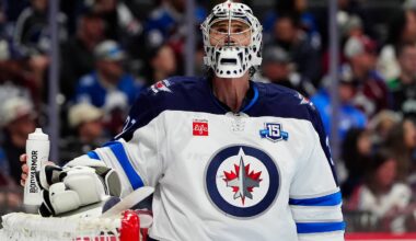 Former Sabres star says Jets 'overplayed their hand' on Connor Hellebuyck trade