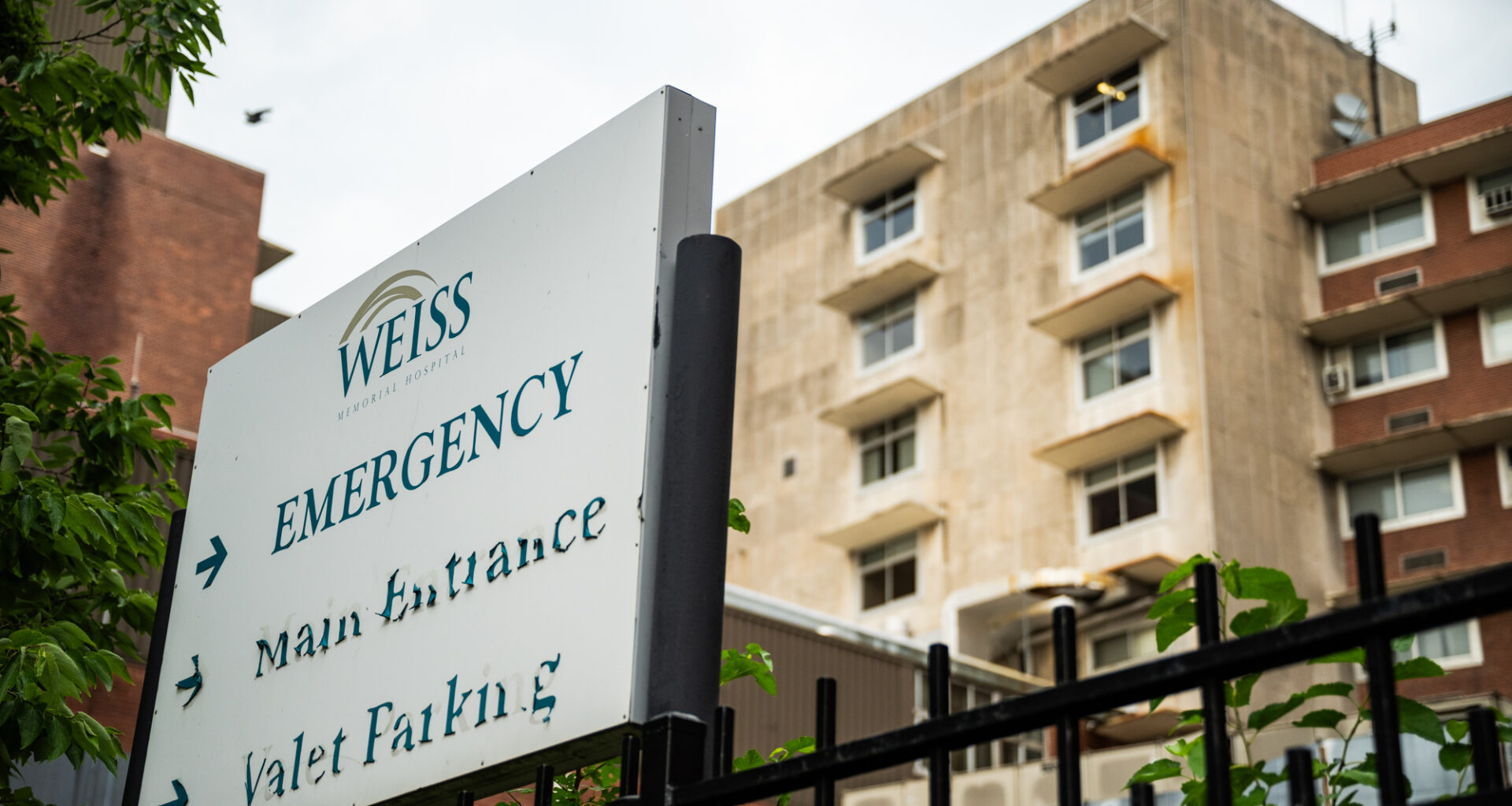 State Should Help Reopen Uptown's Weiss Hospital, Neighbors Say: 'We Need Affordable Healthcare'
