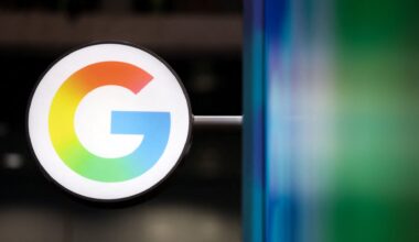 Alphabet stock pops on report it's developing a more efficient AI chip