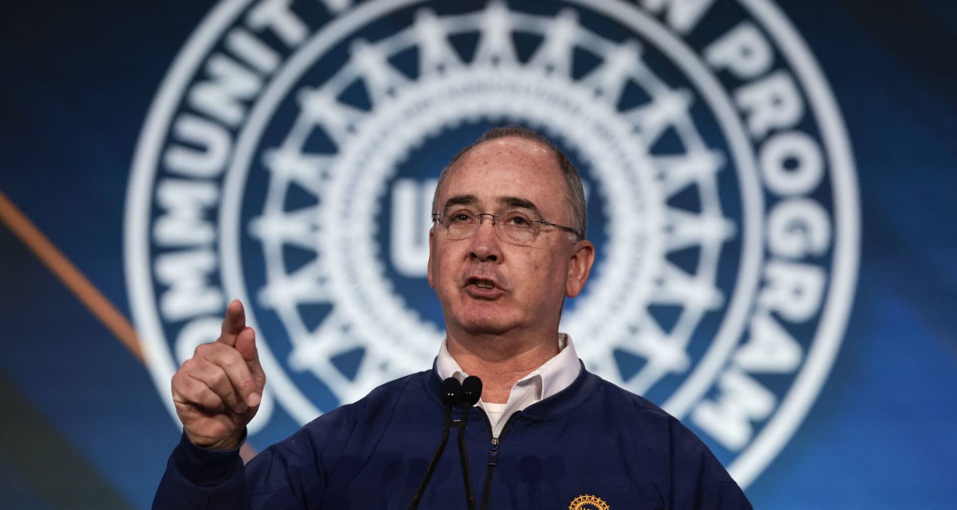 Watchdog says UAW head Shawn Fain abused authority; he denies findings