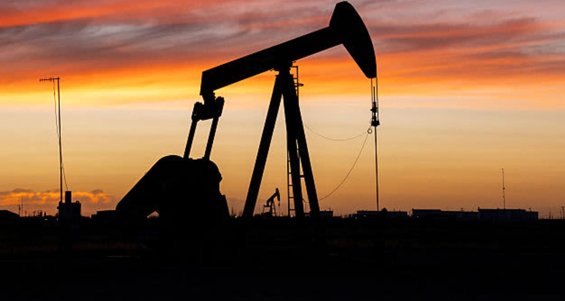 Inflation fears return as Iran war keeps oil prices high: analysts