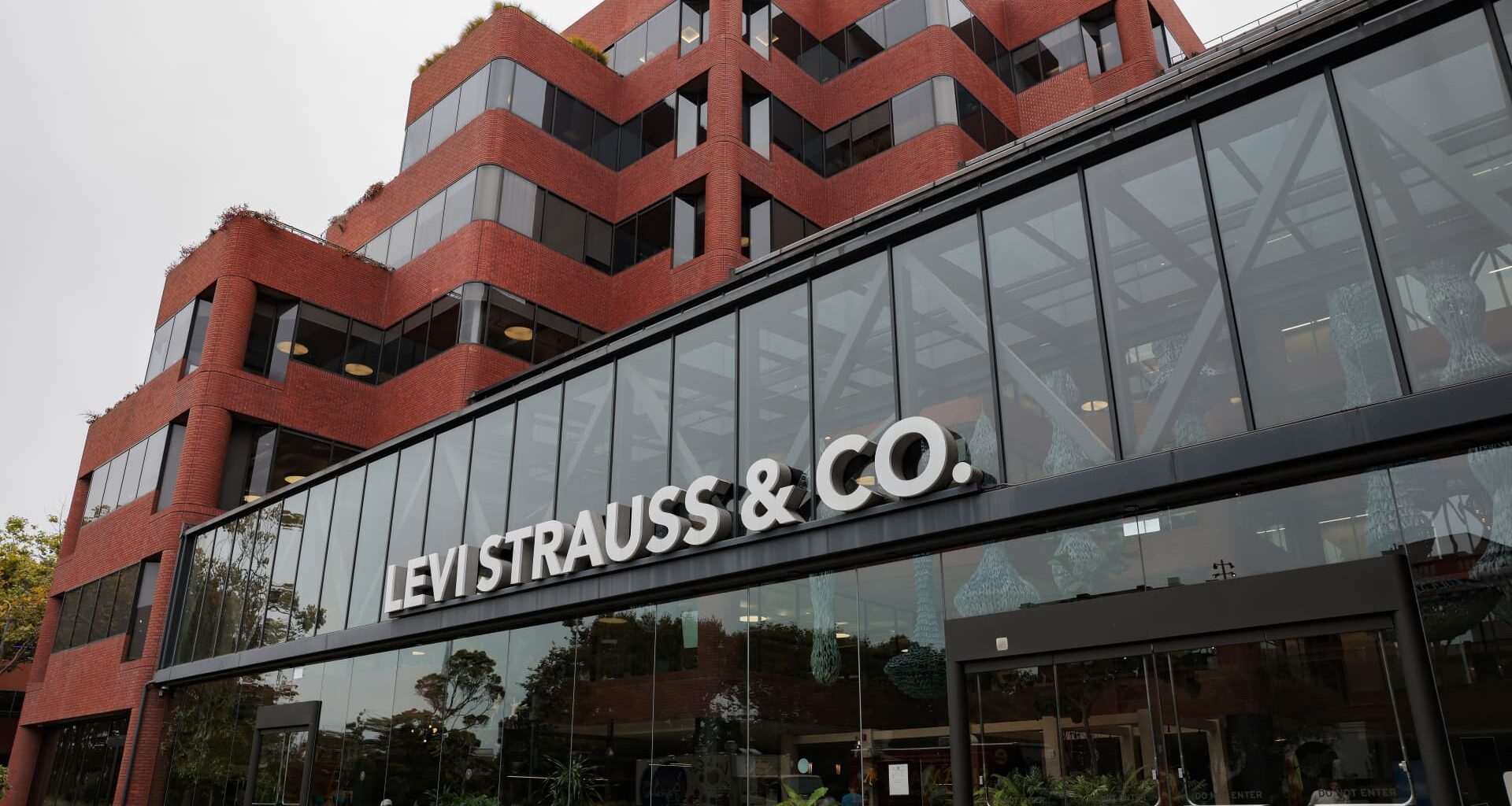 Levi Strauss (LEVI) Q2 2026 earnings
