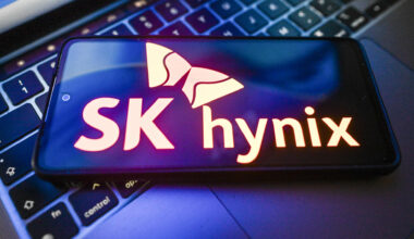 SK Hynix, Samsung stocks: AI rally roars back