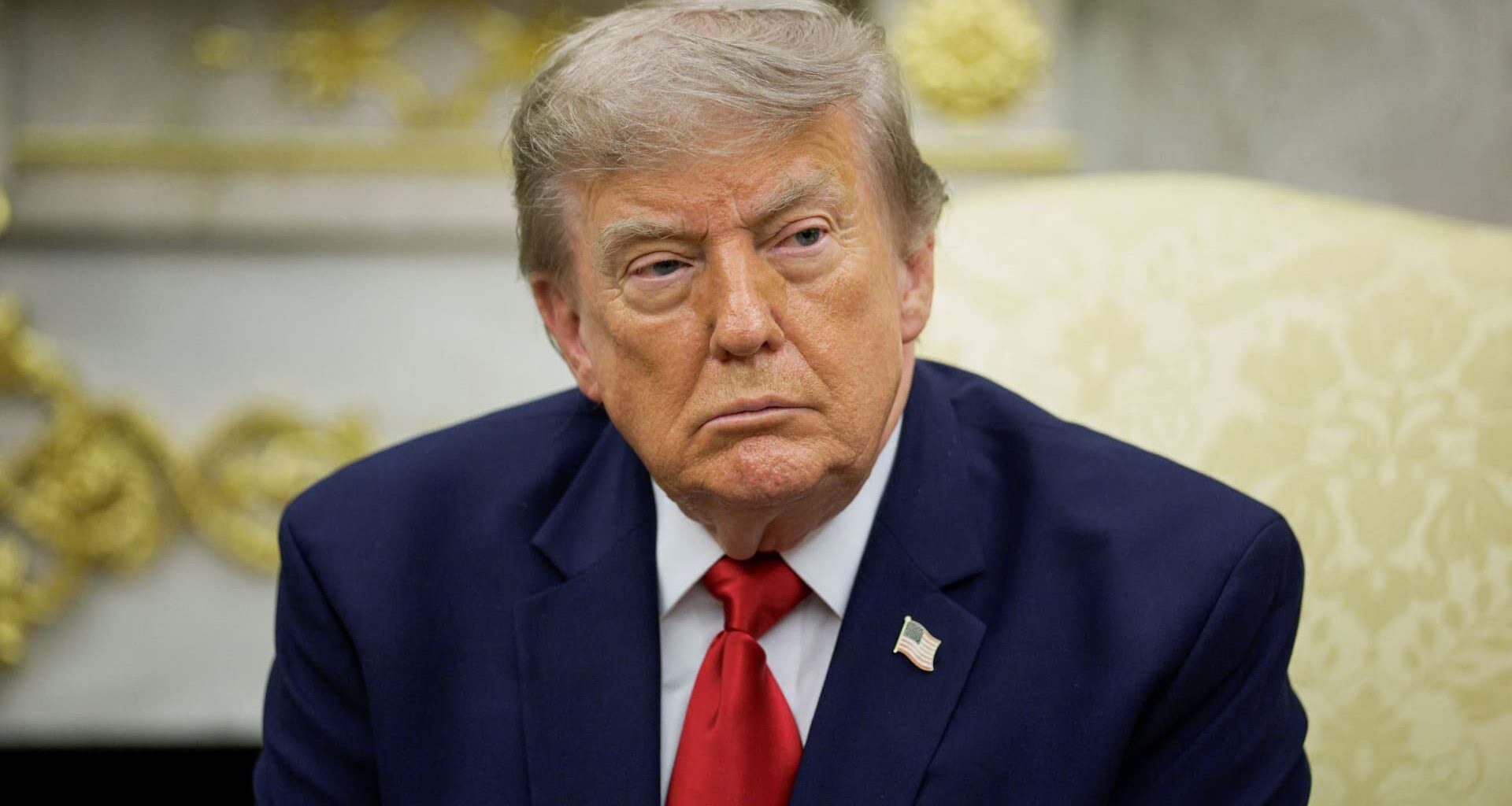 Economic outlook is worsening and Trump is getting blamed, CNBC survey finds