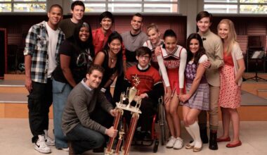 'Glee' star blasts fans saying the show is cursed after 3 cast members' deaths