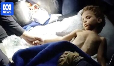 Venezuelan earthquake rescuers save three-year-old boy after six days underneath rubble