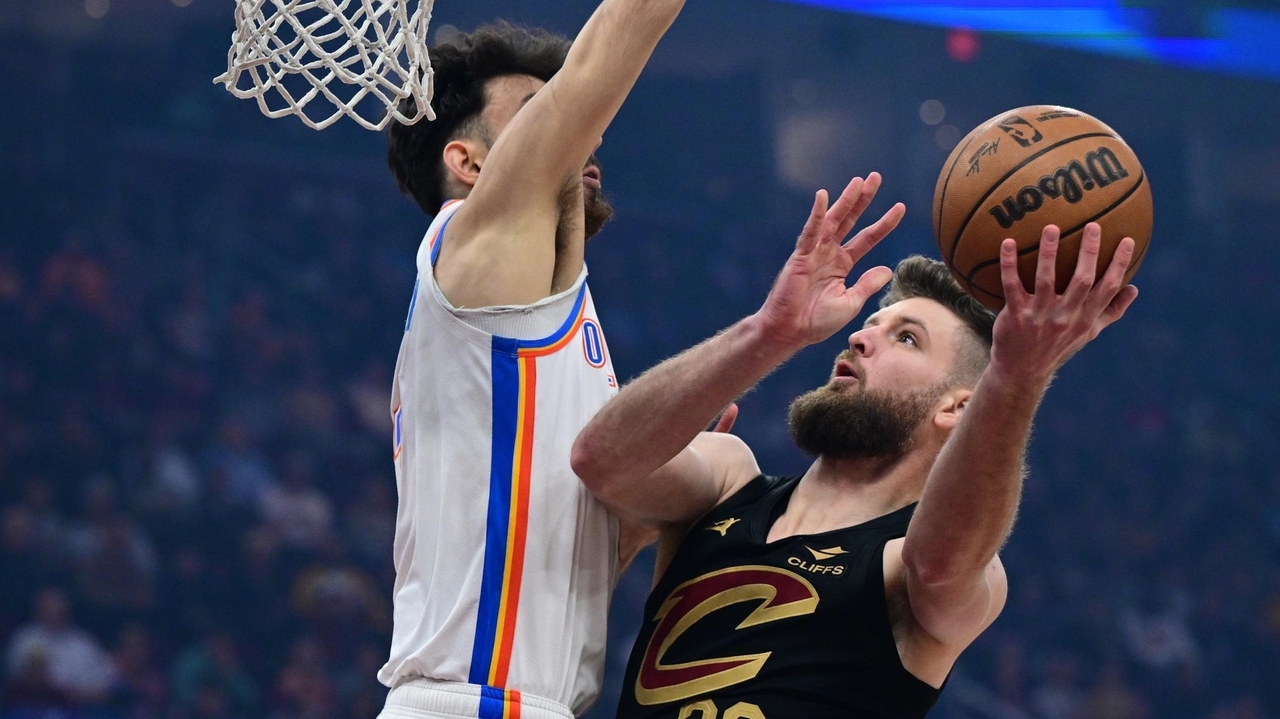 76ers agree to a $39 million, 4-year deal with Dean Wade, AP source says
