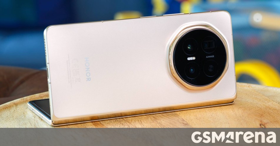 The Honor Magic V6 goes on sale in Europe, starts at €1,700 with perks