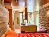 Three Frank Lloyd Wright Followers Designed This $1.1M Ohio Midcentury With an “Ivory Tower” - Photo 9 of 15 -