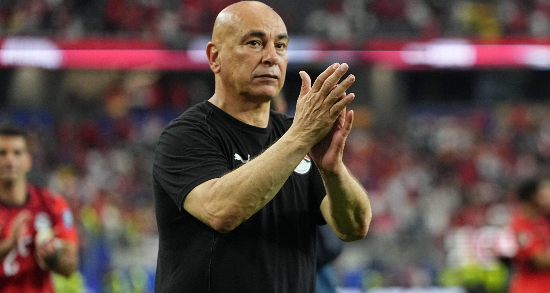 Egypt national team manager waves Palestinian flag after World Cup win over Australia