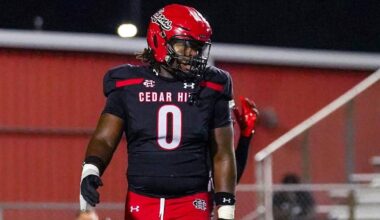 Elite DL Reaches Out to College Football's No. 1 Overall Prospect Amid Recruiting Battle