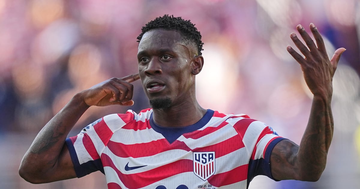 U.S. player Balogun’s red card suspension at World Cup lifted after Trump calls FIFA president