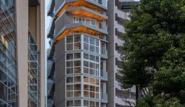 Clerestory Garden at Naka-Ikebukuro Park / KEY OPERATION INC. / ARCHITECTS