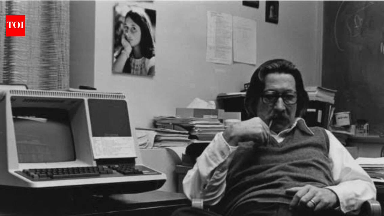 Weizenbaum: Computer scientist who created world's first chatbot in the 1960s spent his whole life warning that AI should never replace humans, and the reason will shock you