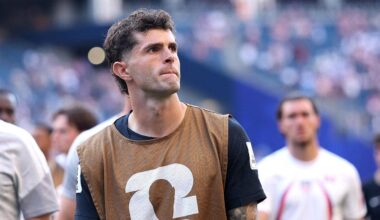 LA Galaxy coach Greg Vanney says Team USA was 'too naive,' explains Christian Pulisic's struggles