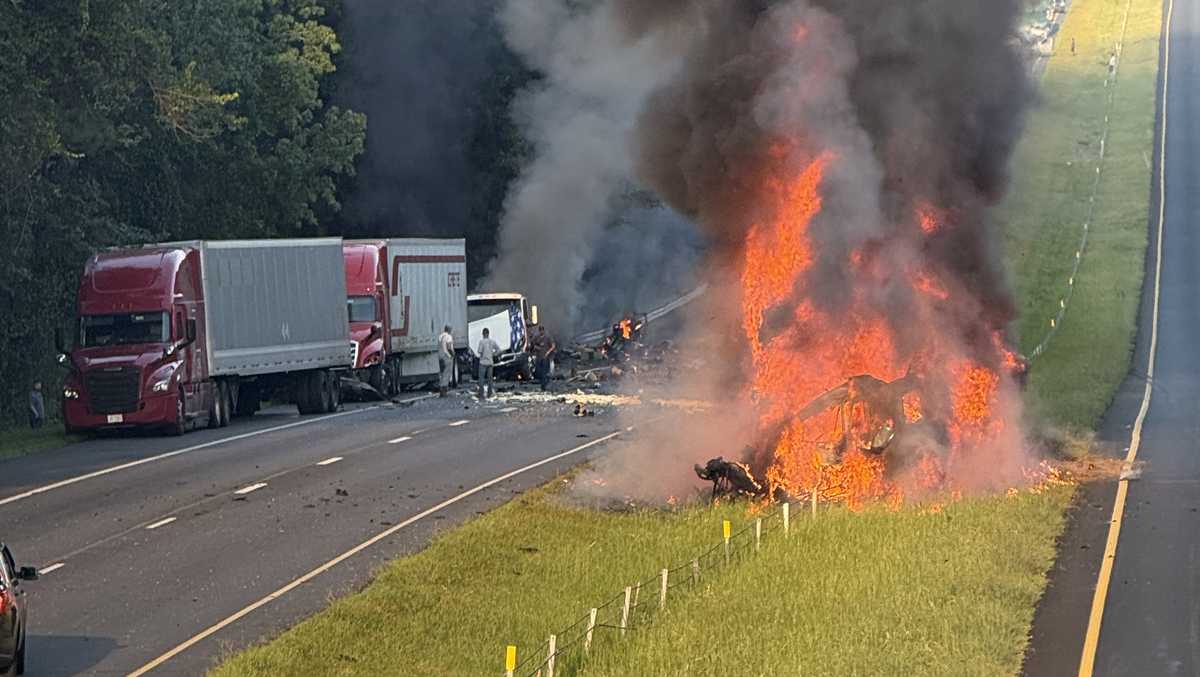 Video shows massive flames, smoke along I-85 after crash