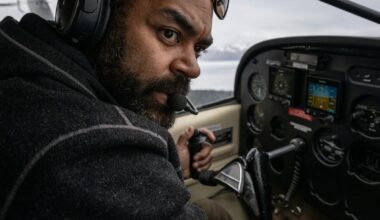 Big game guides have mixed feelings on Alaska’s bear cull