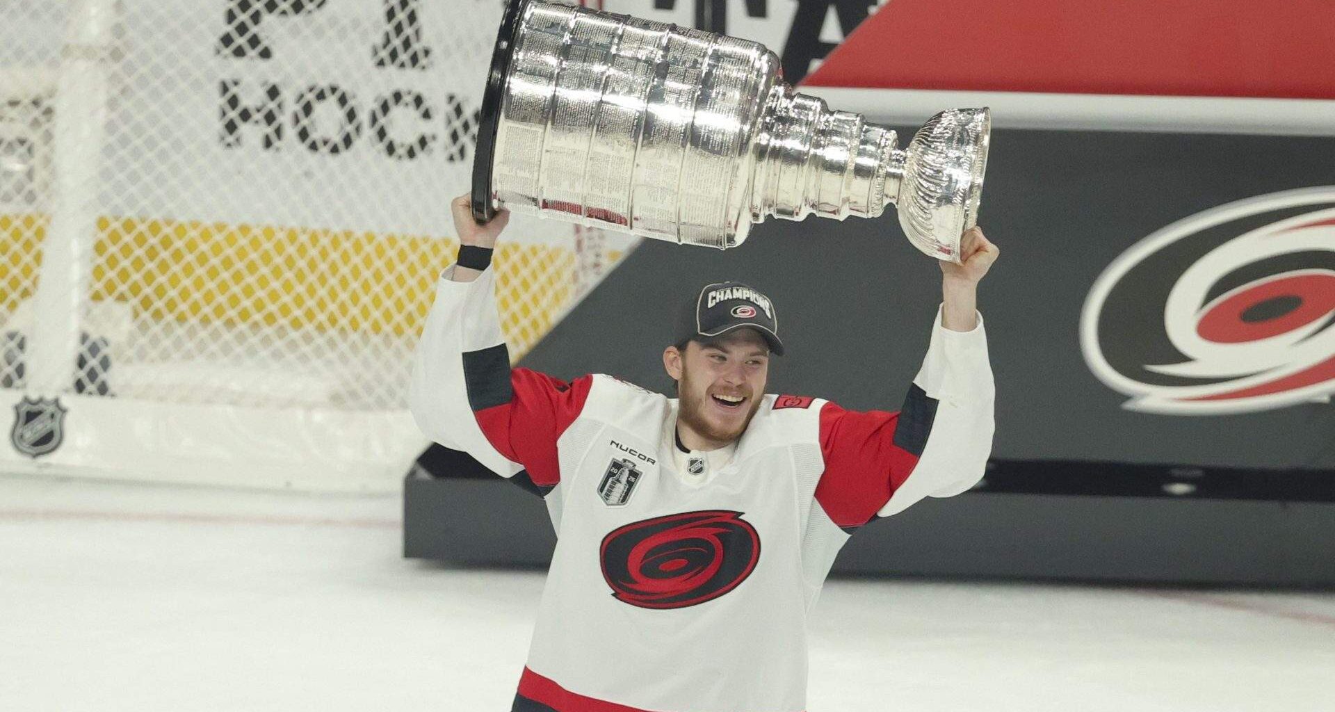 Trade Pitch Sees Bruins Acquiring Stanley Cup Winning DMan