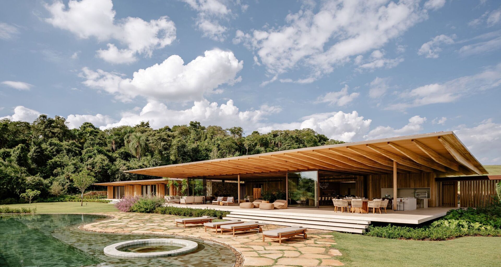AMS House / Jacobsen Arquitetura