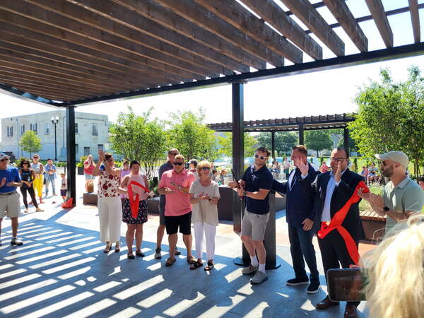 WHMI 93.5 Local News : Ribbon Cutting For City Of Howell's Fire & Ice Depot District