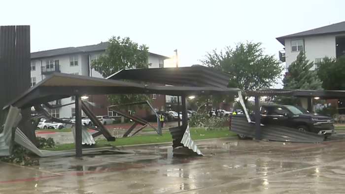 Reported tornado causes extensive damage at Northwest Side apartment complex, city says
