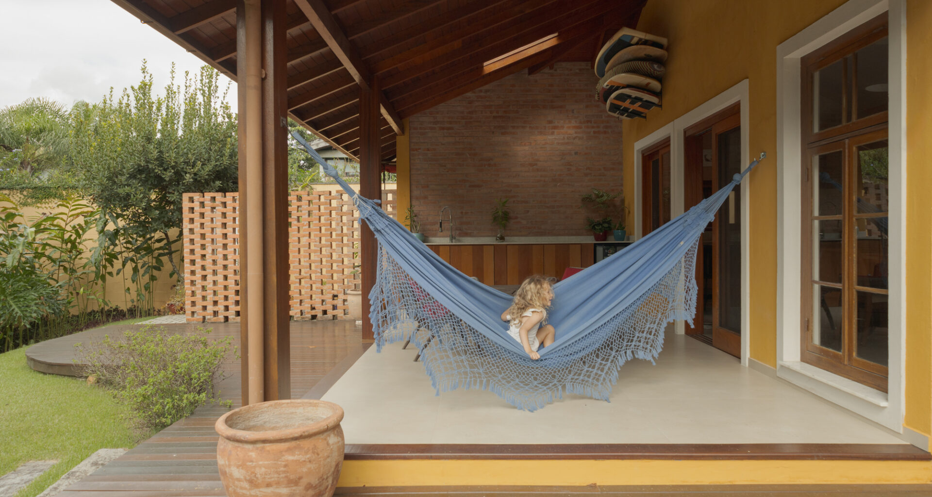 Jardim House Renovation / Baixo Impacto Arquitetura