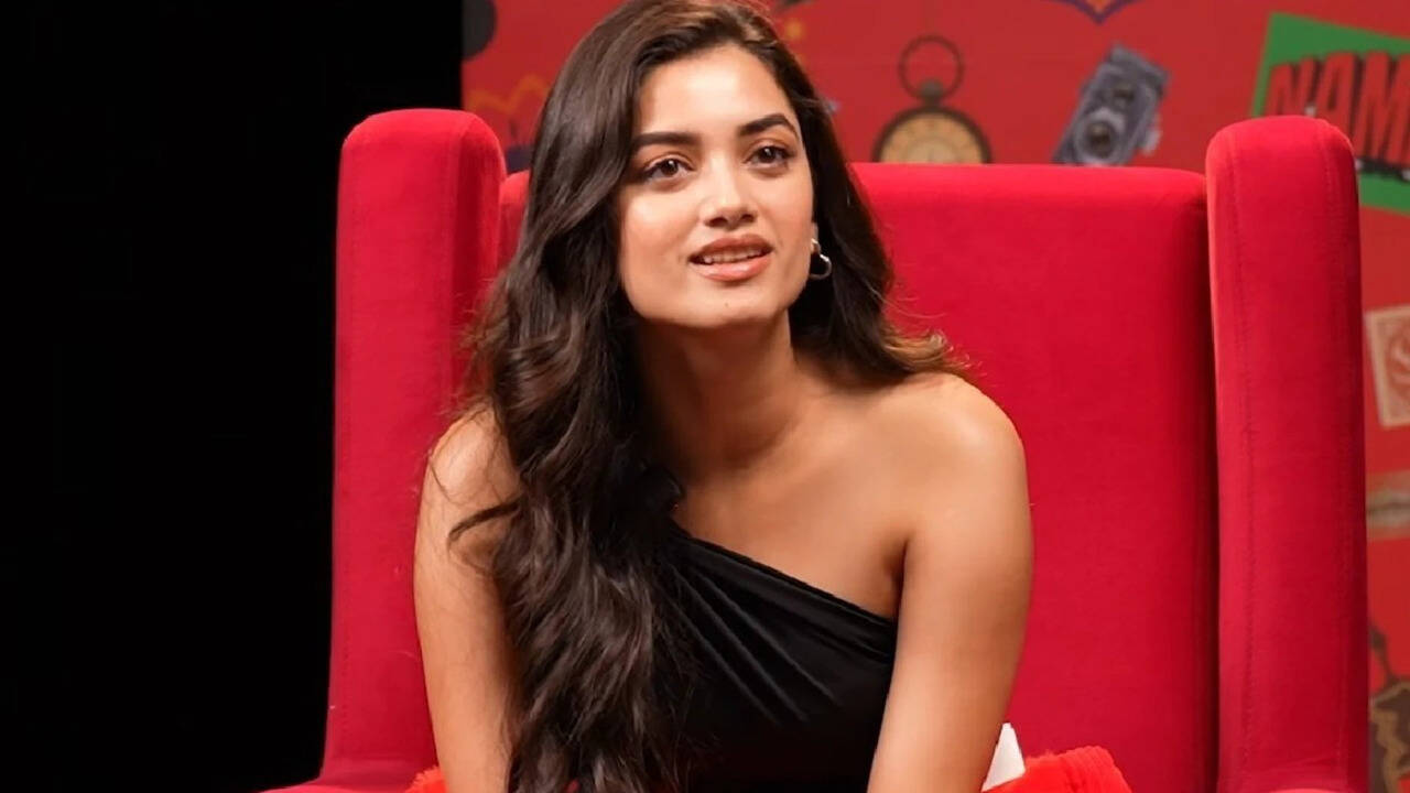 Bhagyashri Borse: 'I didn't know English at all': 'Lenin' star Bhagyashri Borse recalls being bullied after moving to Nigeria |